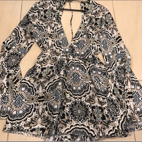 Romper - Picture 1 of 5